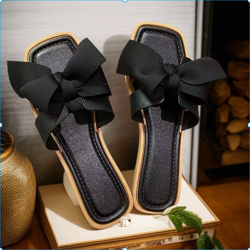 نعال نسائية للارتداء في الهواء الطلق في الصيف، نمط جديد، اتجاه الموضة، شبشب مسطح غير قابل للانزلاق