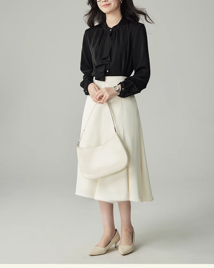 フォーマルシーン用ボウタイブラウス