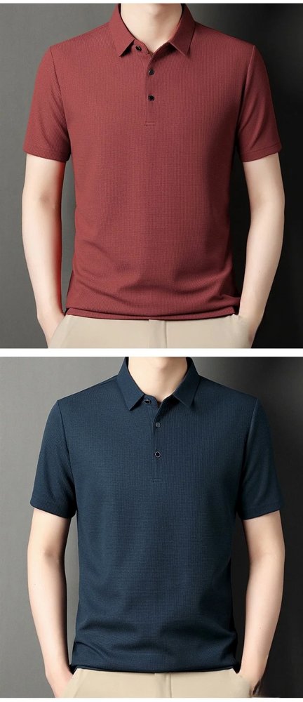 고급스러운 남성 폴로셔츠 옆모습