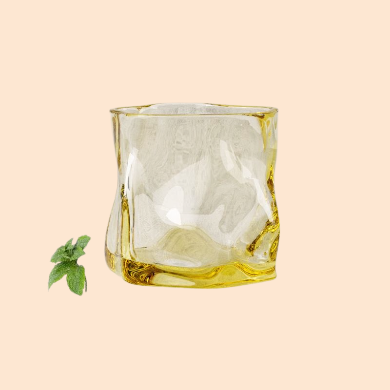 人間工学デザインの耐熱ガラスカップ