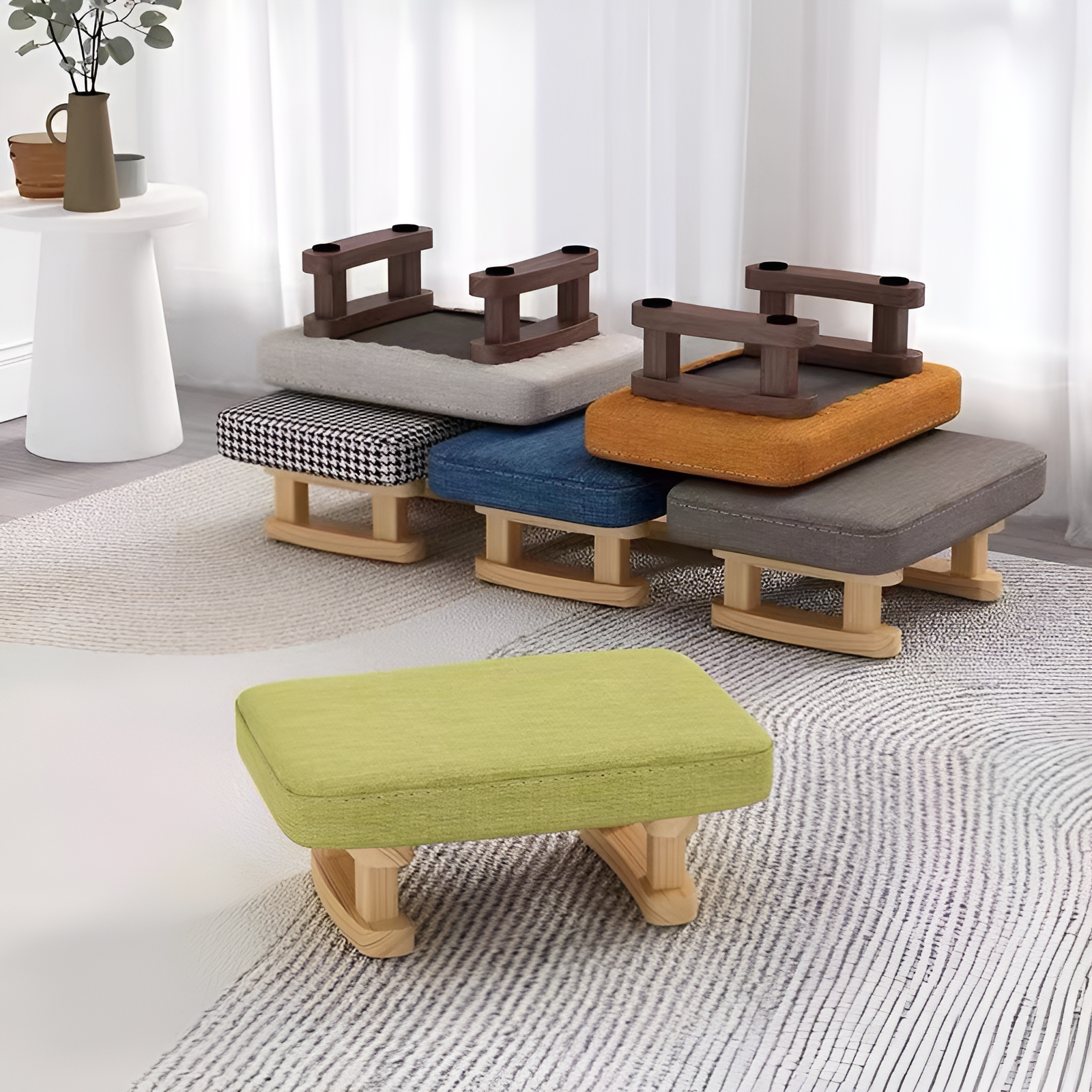 オットマン 足置き台 スツール リネン生地 天然木の脚付き 耐荷重150kg フットスツール フットレスト 腰掛け 靴交換 滑り止め コンパクト 軽量 デスク下・リビング・玄関・寝室・オフィス