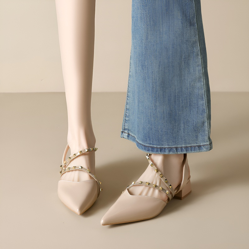 ポインテッドトゥ美脚スリングパンプス