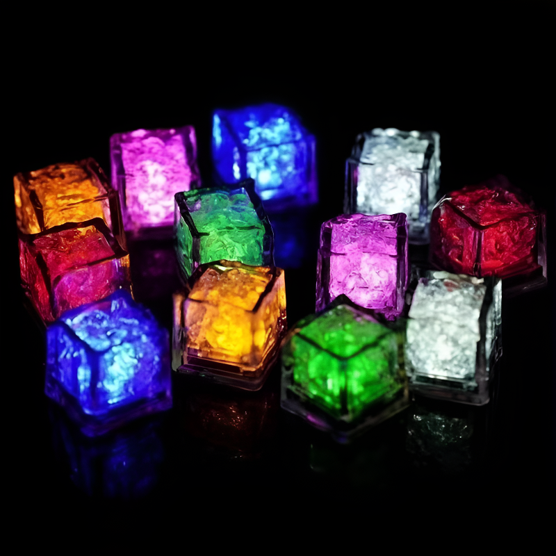 七彩發光冰塊LED氣氛燈遇水閃光玩具