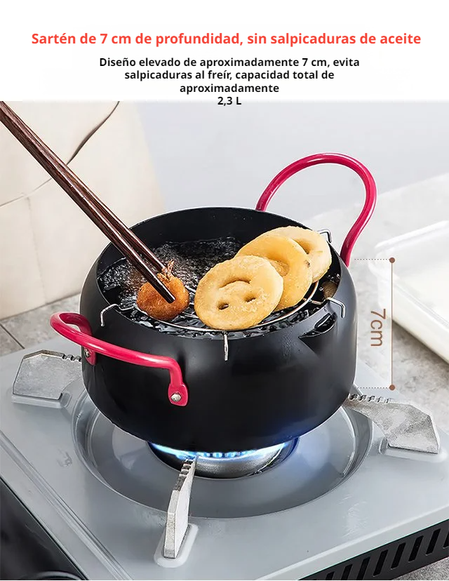 Frying shrimp tempura in Japanese style pan