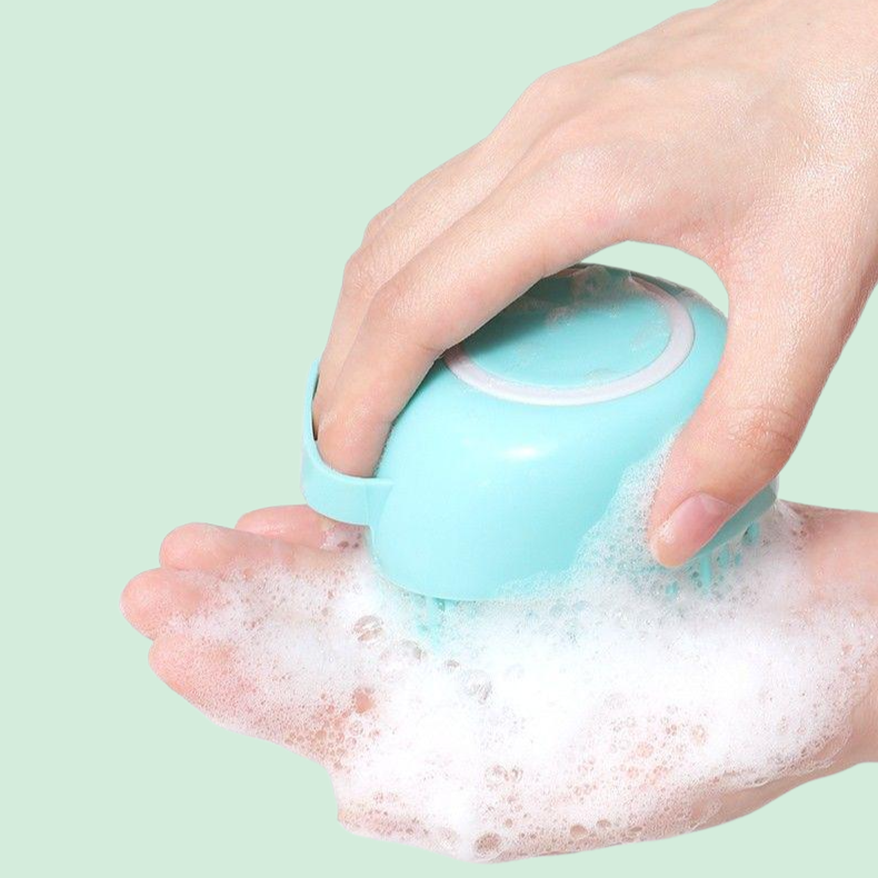 プロ仕様の犬用ペットシャンプーシリコンブラシ