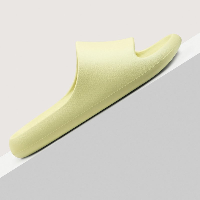  超軽量通気性快適スリッパ（3足セット）