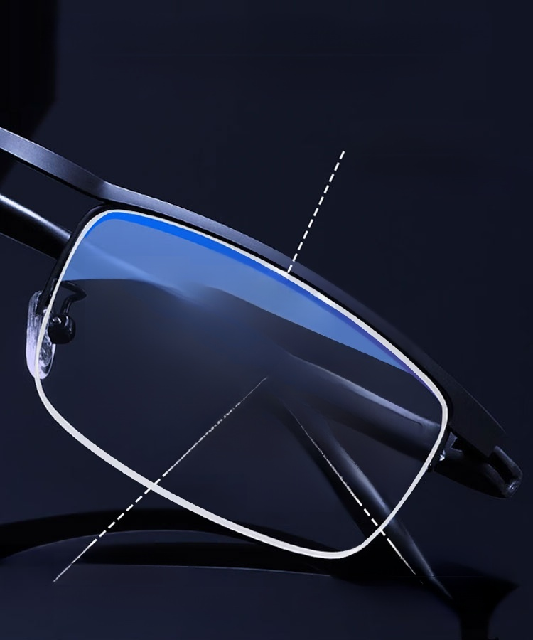 スマートズーム老眼鏡