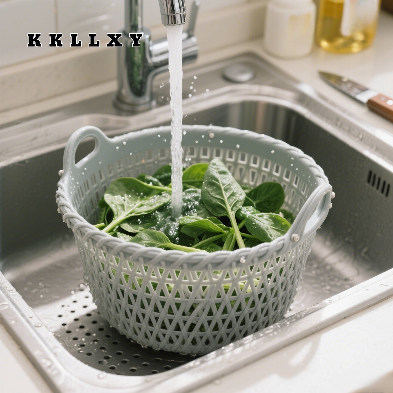 과일과 채소를 함께 세척하는 바구니