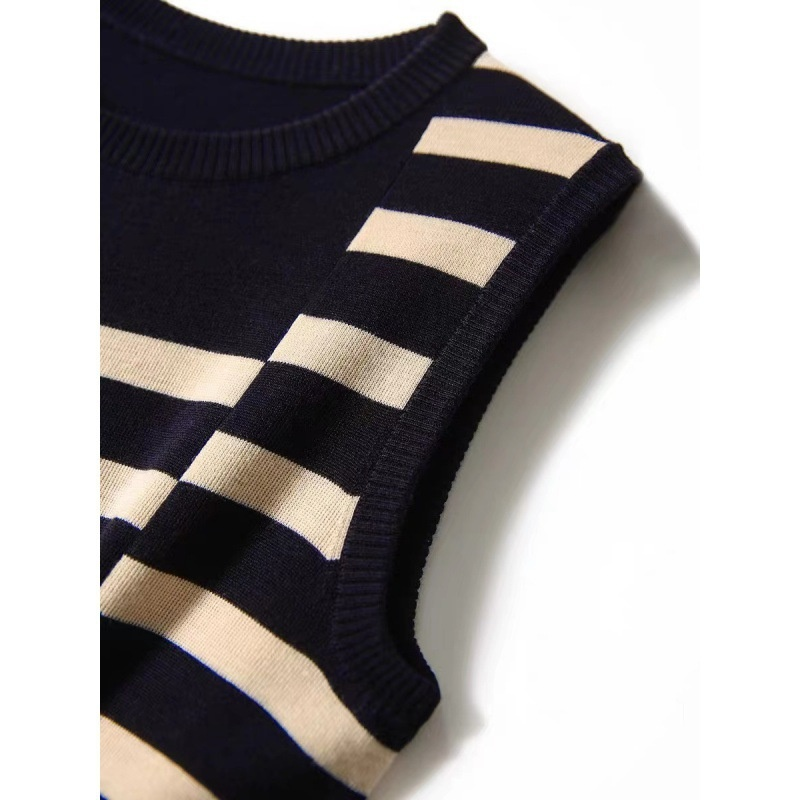 소매 없이 짠 원피스 드레스