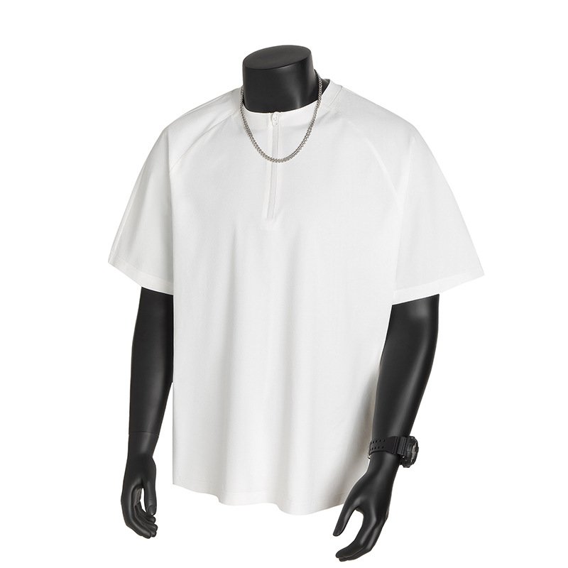 無地のシンプルコーディネートTシャツです