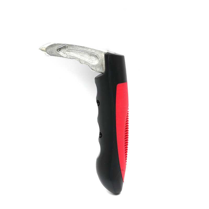 Různé typy multifunkčních nouzových kladívek do auta