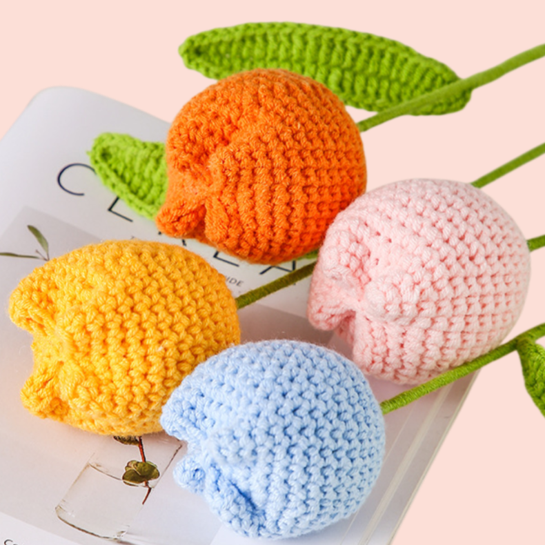 Artificial tulip flowers