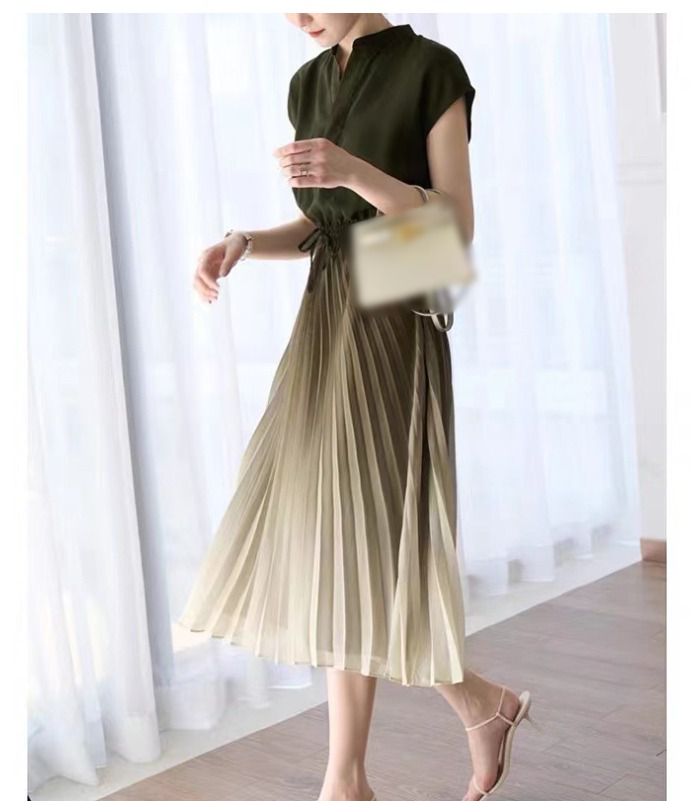 셔링 그러데이션 원피스 전체 모습