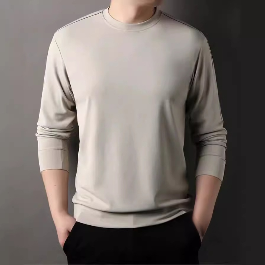 라운드 넥 맨투맨