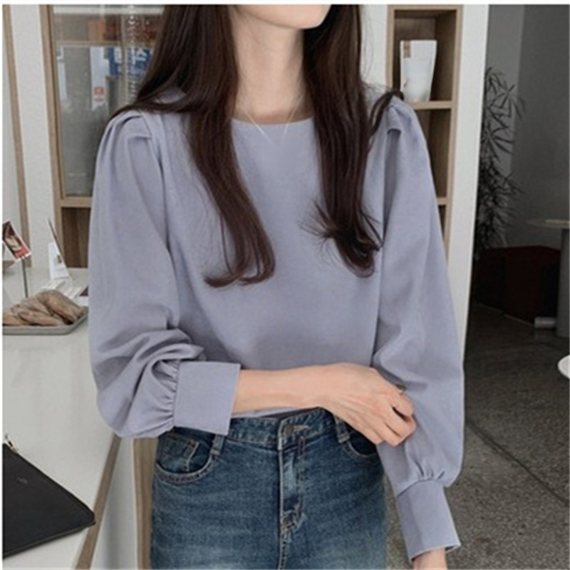 白い老化長袖シャツ