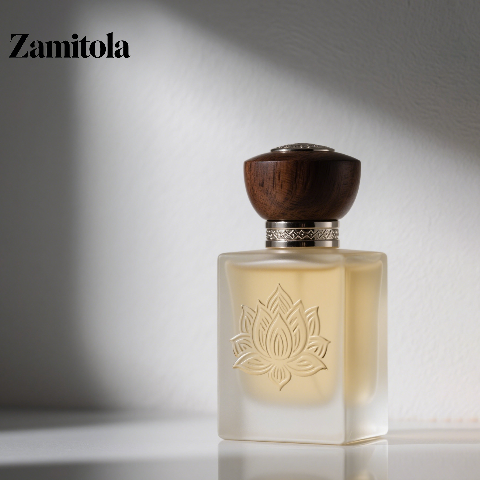 น้ำหอมกลิ่นดอกไม้ 