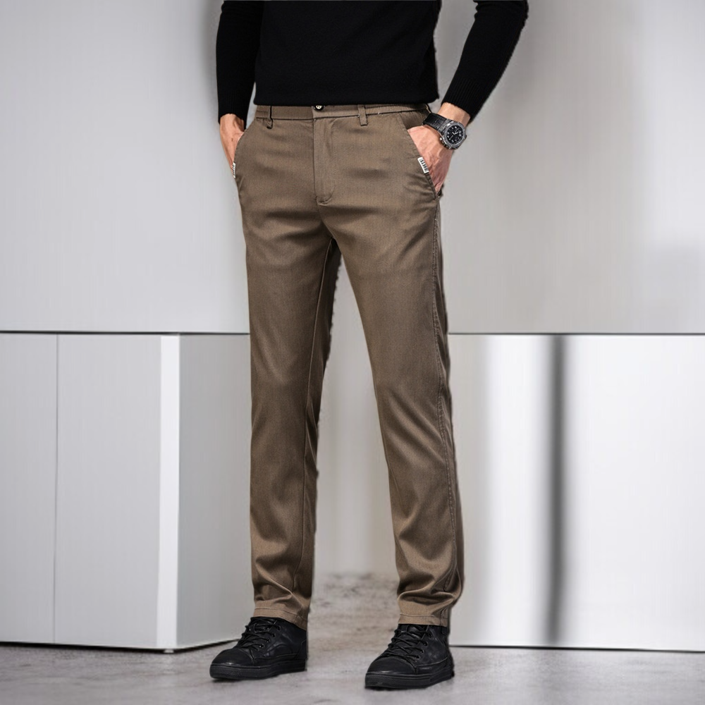 春用ビジネスパンツのコーディネート例