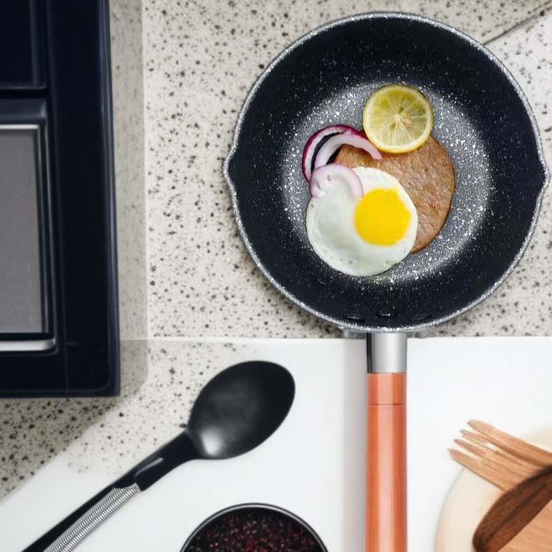 기숙사 일본식 스노우팬 인덕션 아기 이유식 붙지 않는 냄비 맥반석 컬러 라면팬 후라이팬