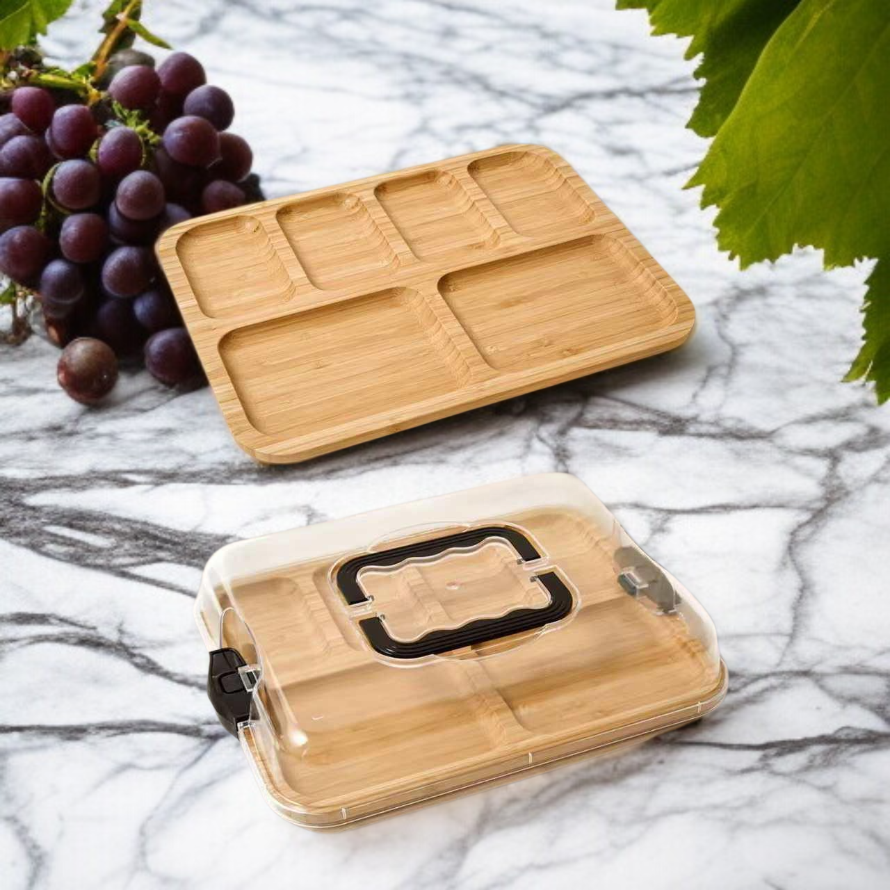 음식 보관용 투명 덮개 트레이 활용 예시