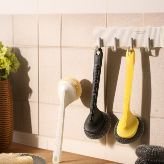 Stainless steel dishwashing brush with replaceable handle