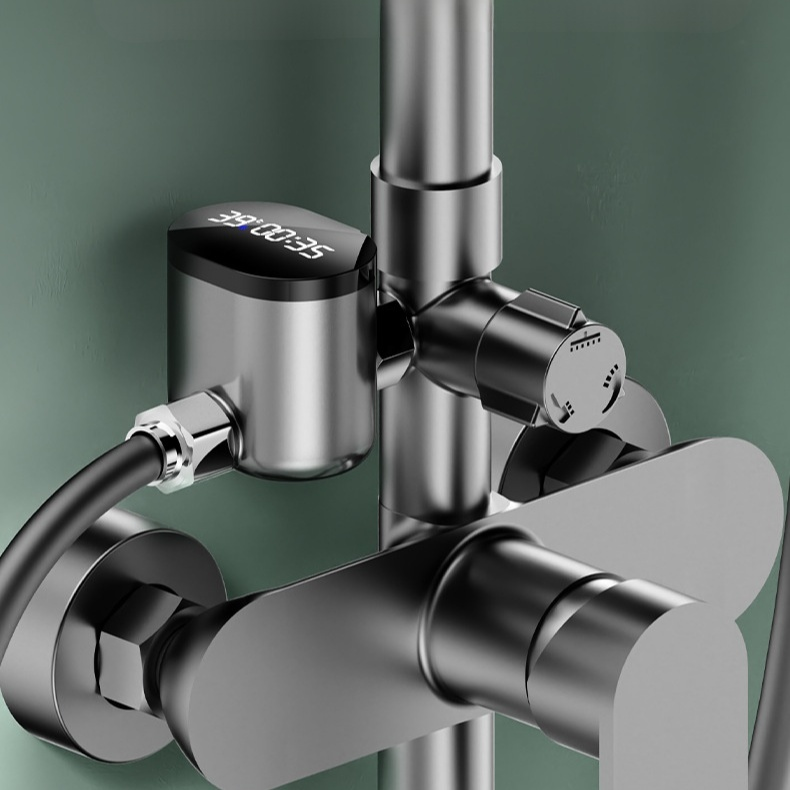 Intelligenter LED-Duschkopf mit Temperaturanzeige