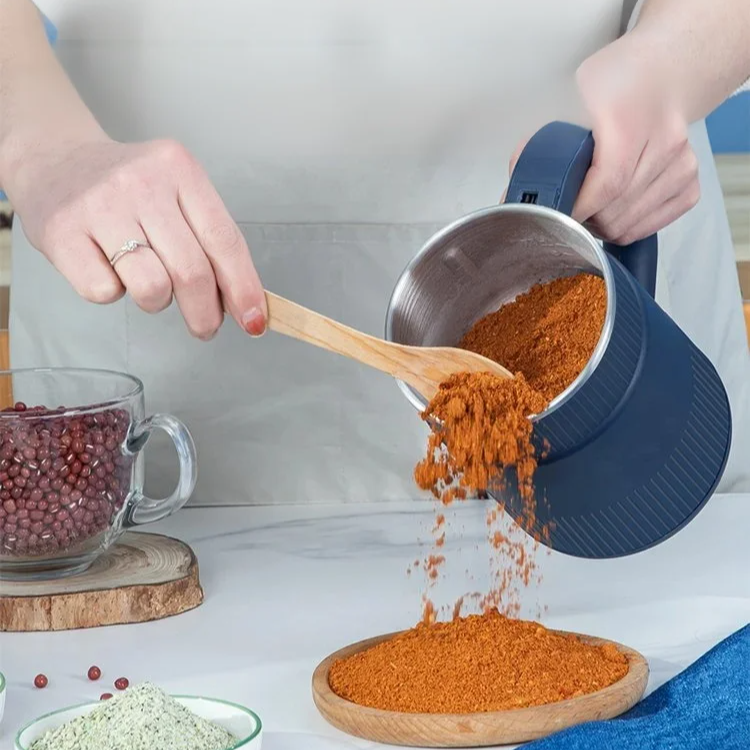 Multi-functional steel knife medicine powder grinder