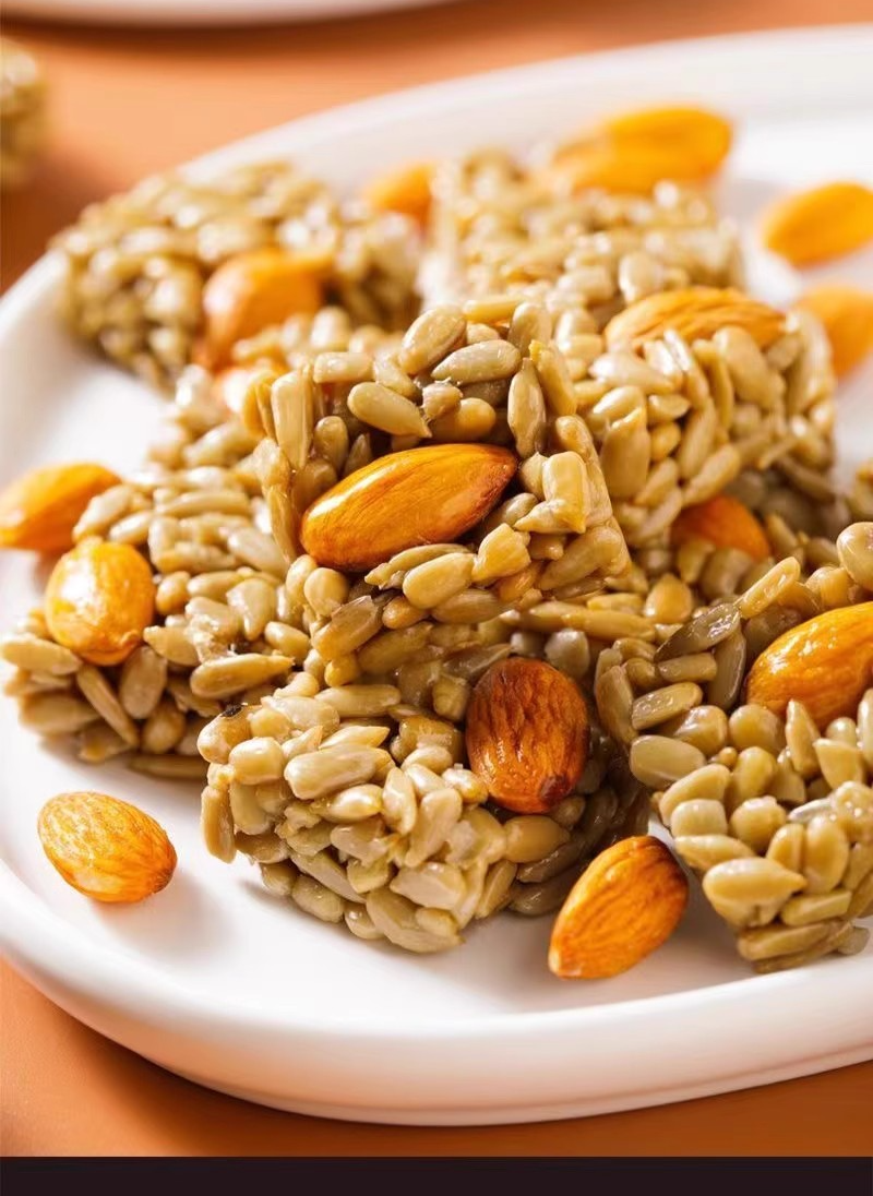 アーモンドとパパイヤの種のクリスプの原材料