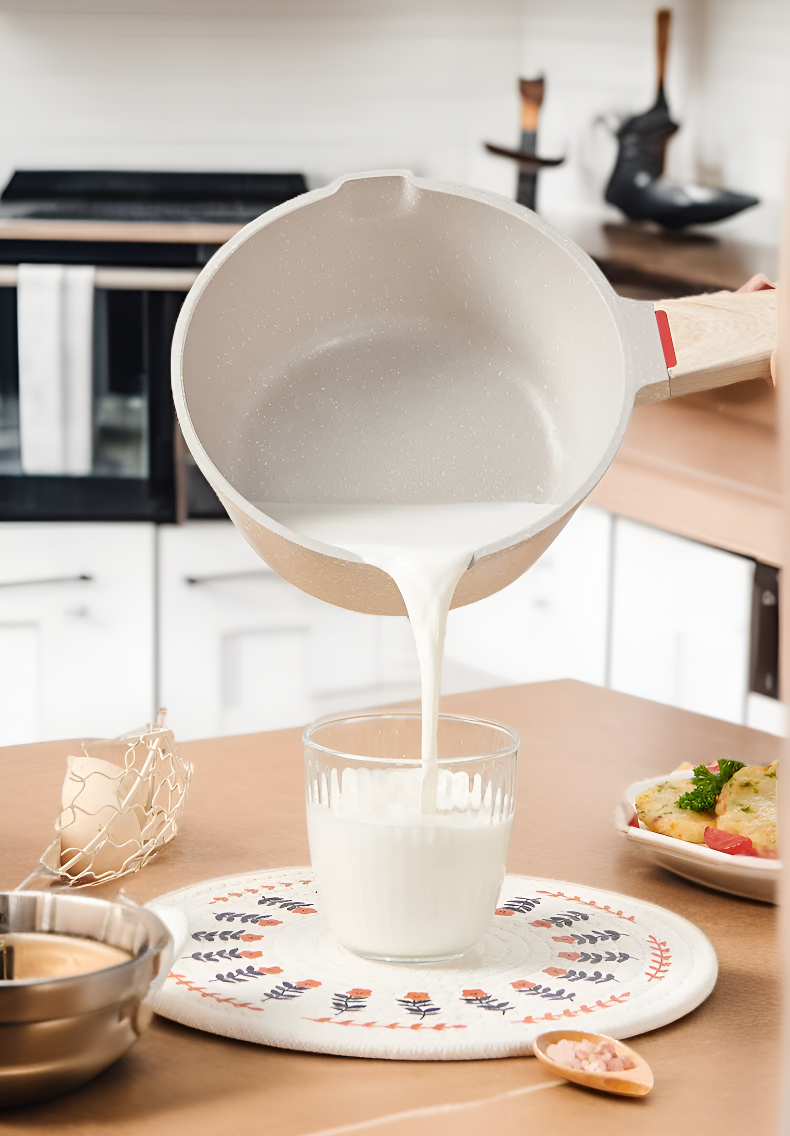 세척이 쉬운 붙지 않는 냄비