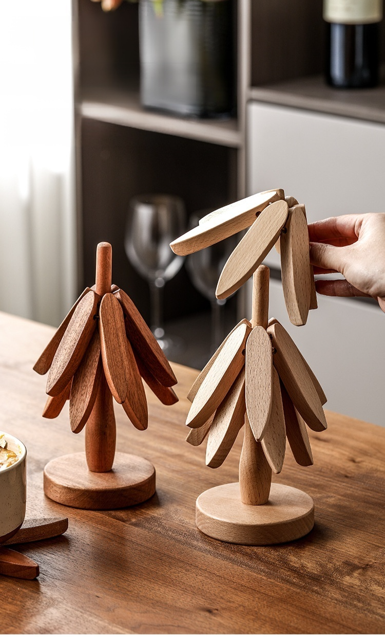 Anti-scalding beech wood ornament for kitchen