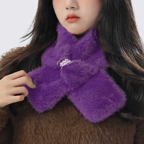 秋冬季柔軟可愛減齡毛絨圍脖