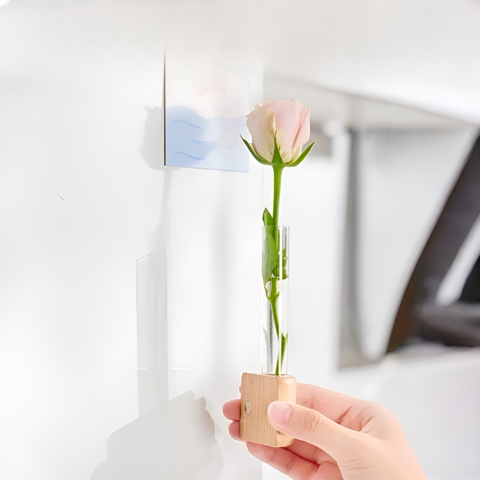 木製マグネット付きミニ花瓶