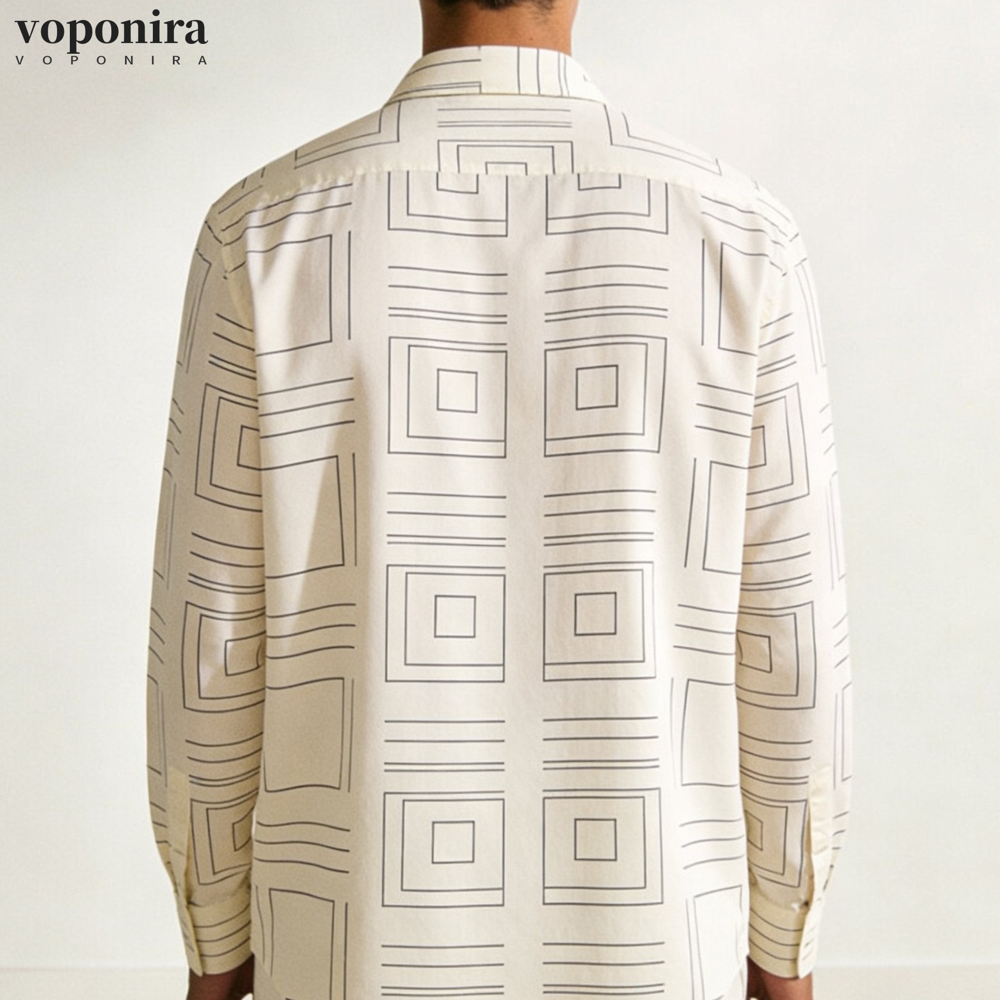 スタイリッシュなストライプ柄シャツの着用イメージ