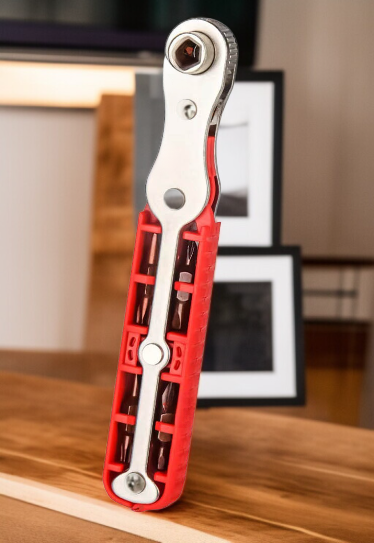 Screwdriver set in compact storage case