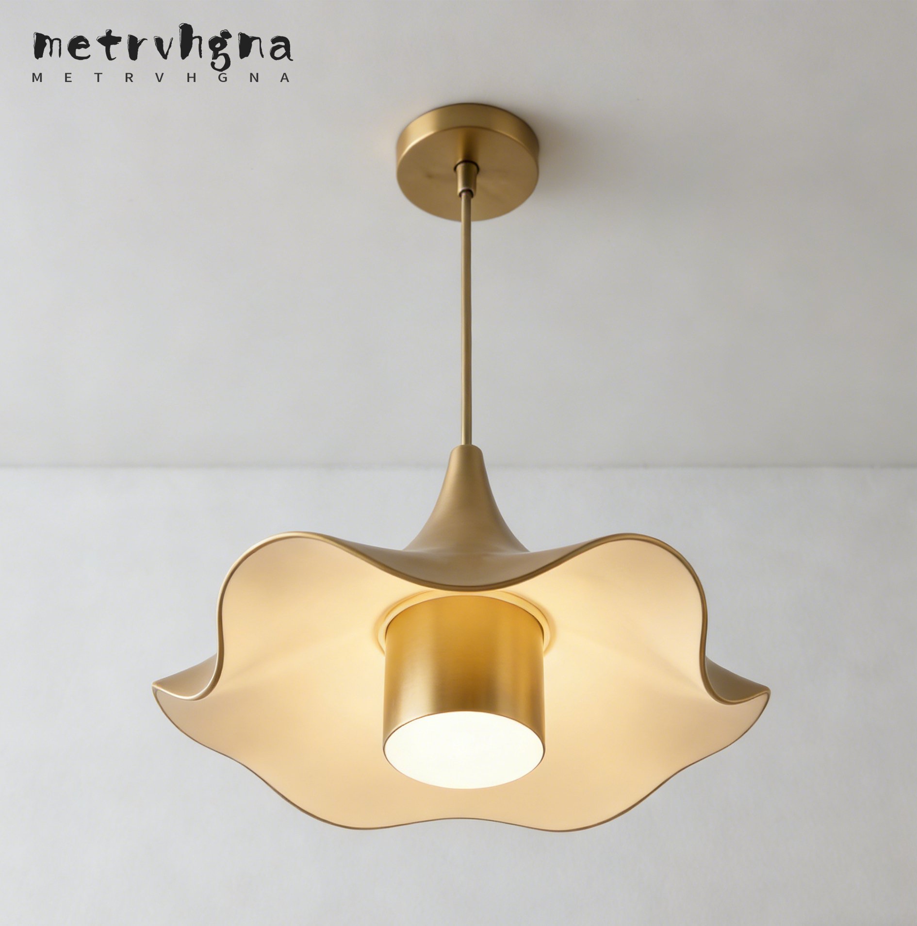 โคมไฟแขวนดีไซน์ทันสมัย