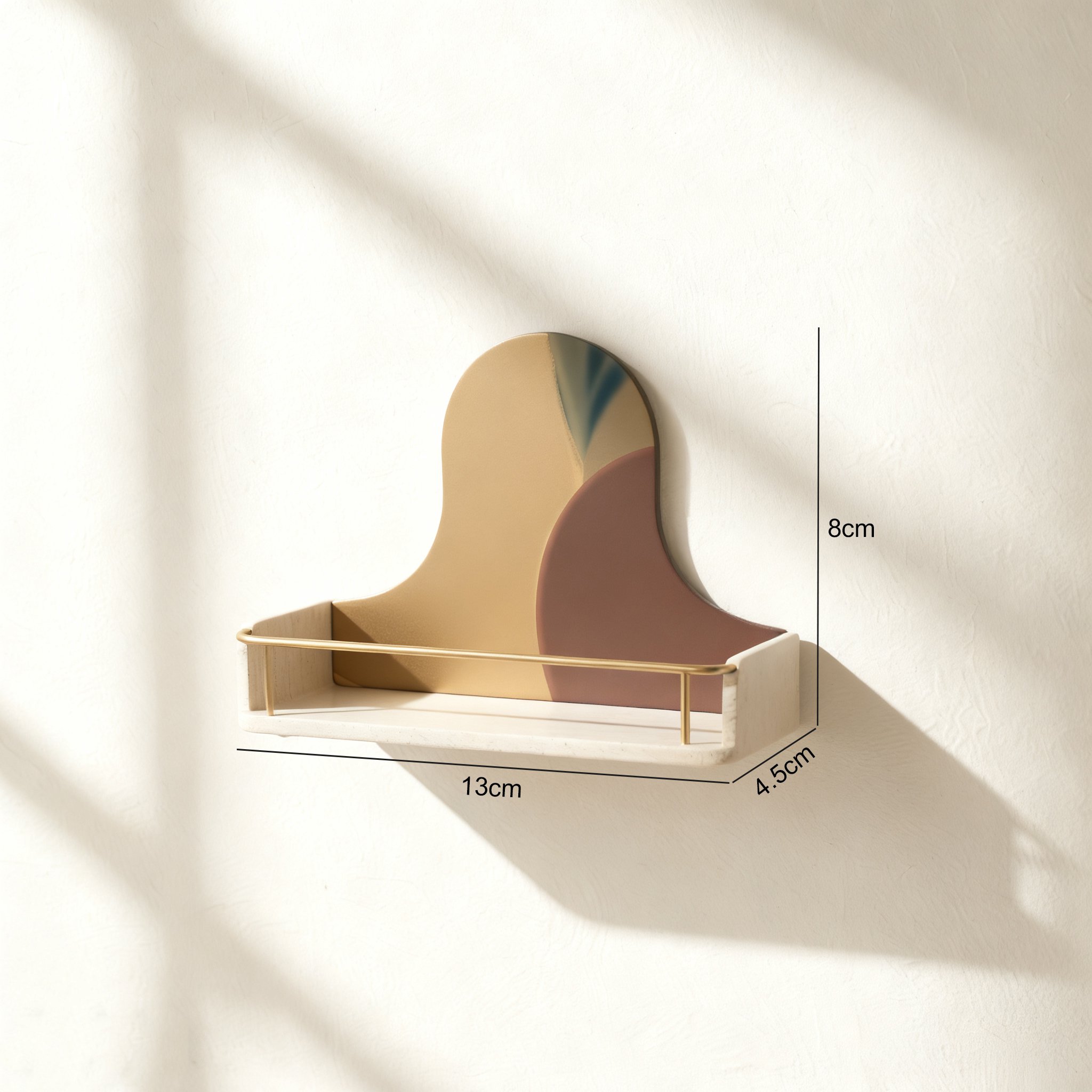 シャンプーや石鹸を収納したオーガナイザー