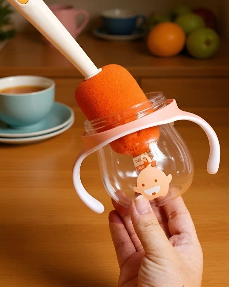 Kartáč na poháry pro dokonalé čištění