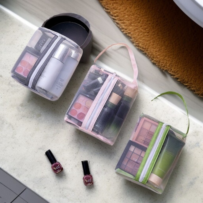 携帯用透明トイレタリーバッグ