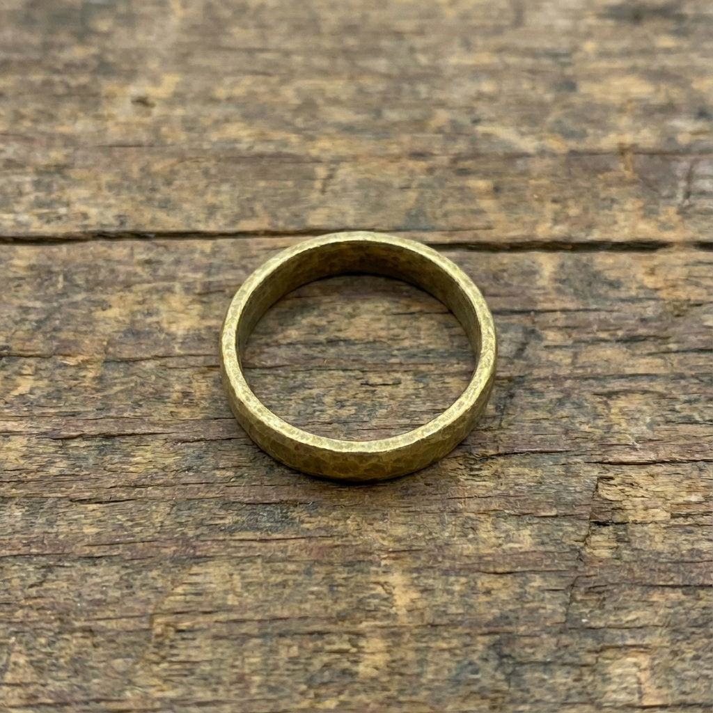 แหวนทองเหลือง 