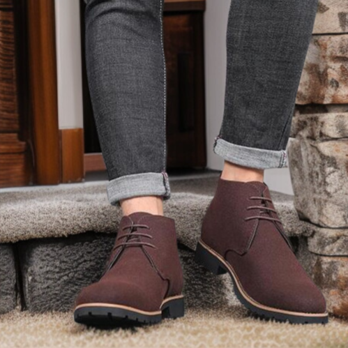 秋のメンズシューズ　ポインテッドトゥスエードブーツ　大きいサイズフロントレースアップカジュアルマーチンブーツ