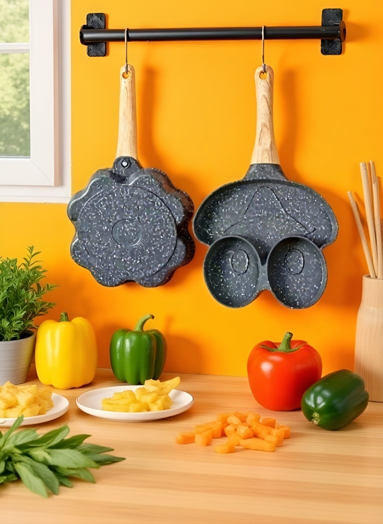 時短調理に便利な家庭用4穴フライパン