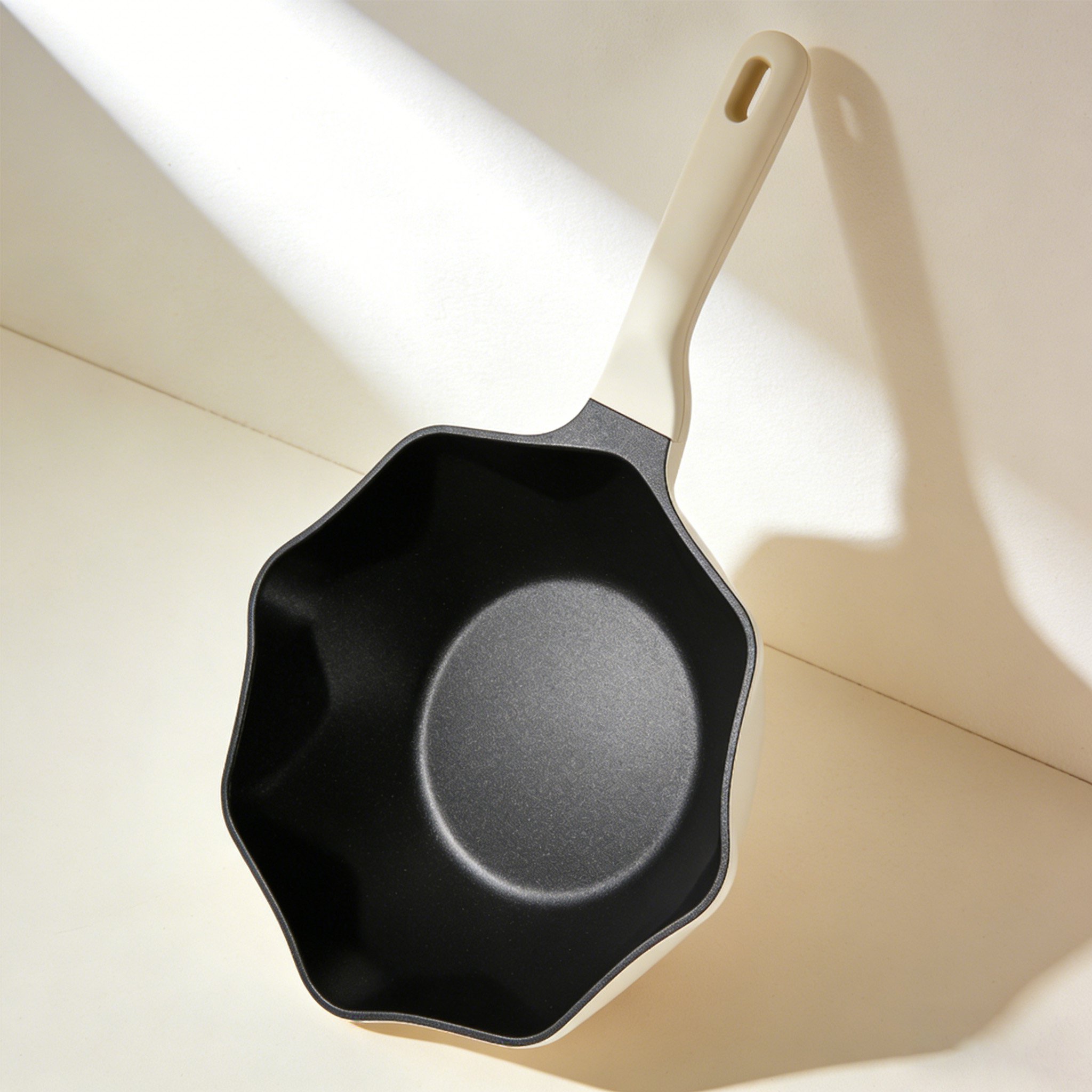 Thickened Iron Wok with Handle