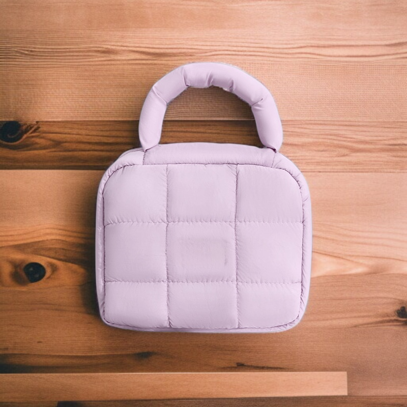 Geräumige Make-up Tasche mit robustem Design