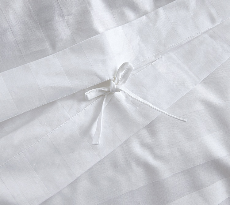 コットン サテンストライプ ベッドシーツ タイタンホテル クイーン