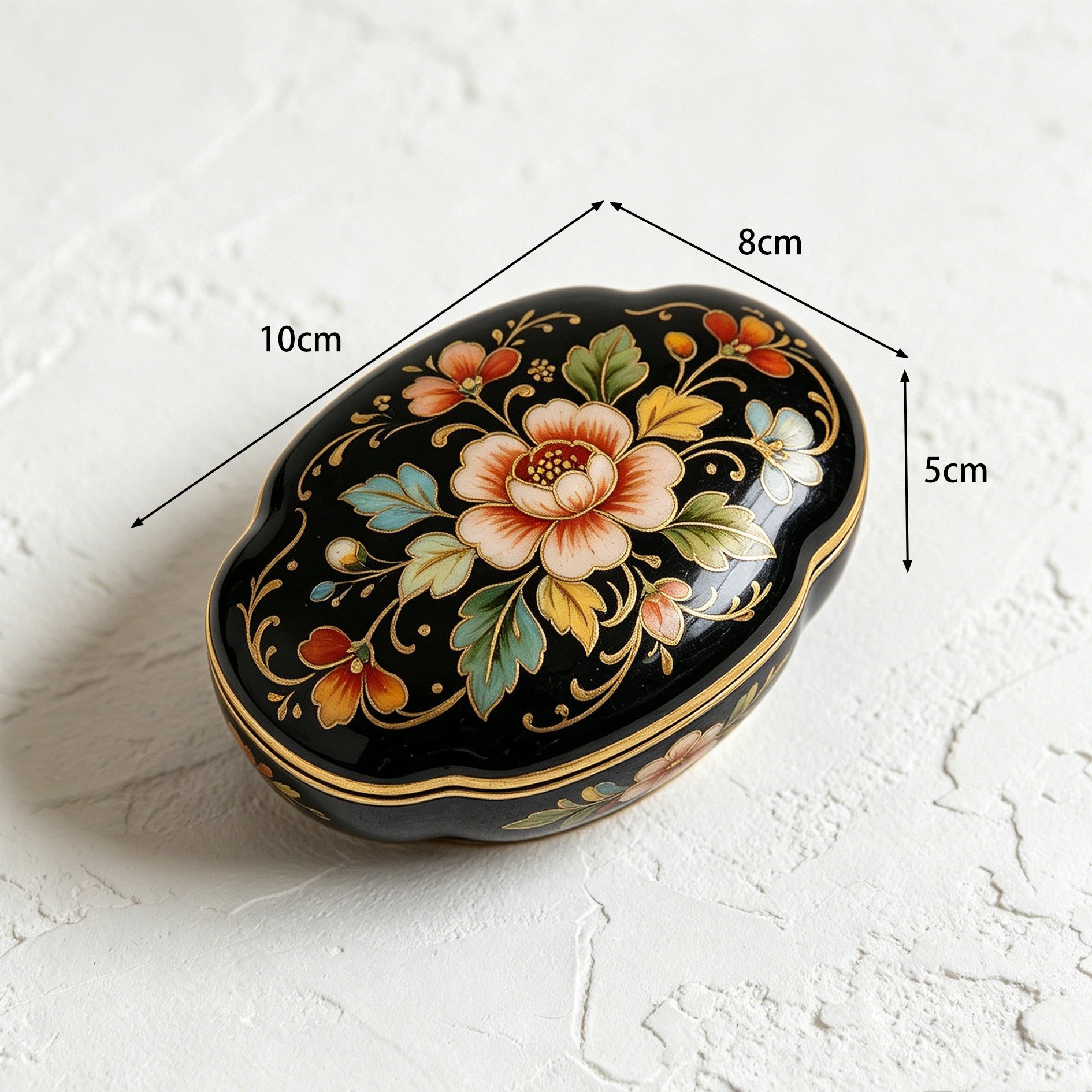 Vintage Schmuckschatulle offen mit Schmuck