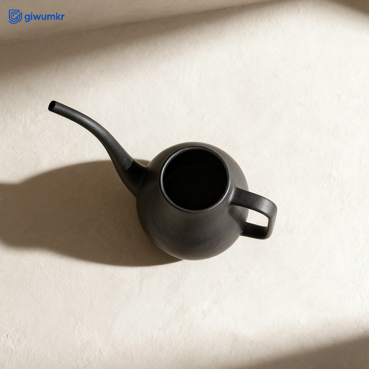 長い注ぎ口のじょうろ（4個）