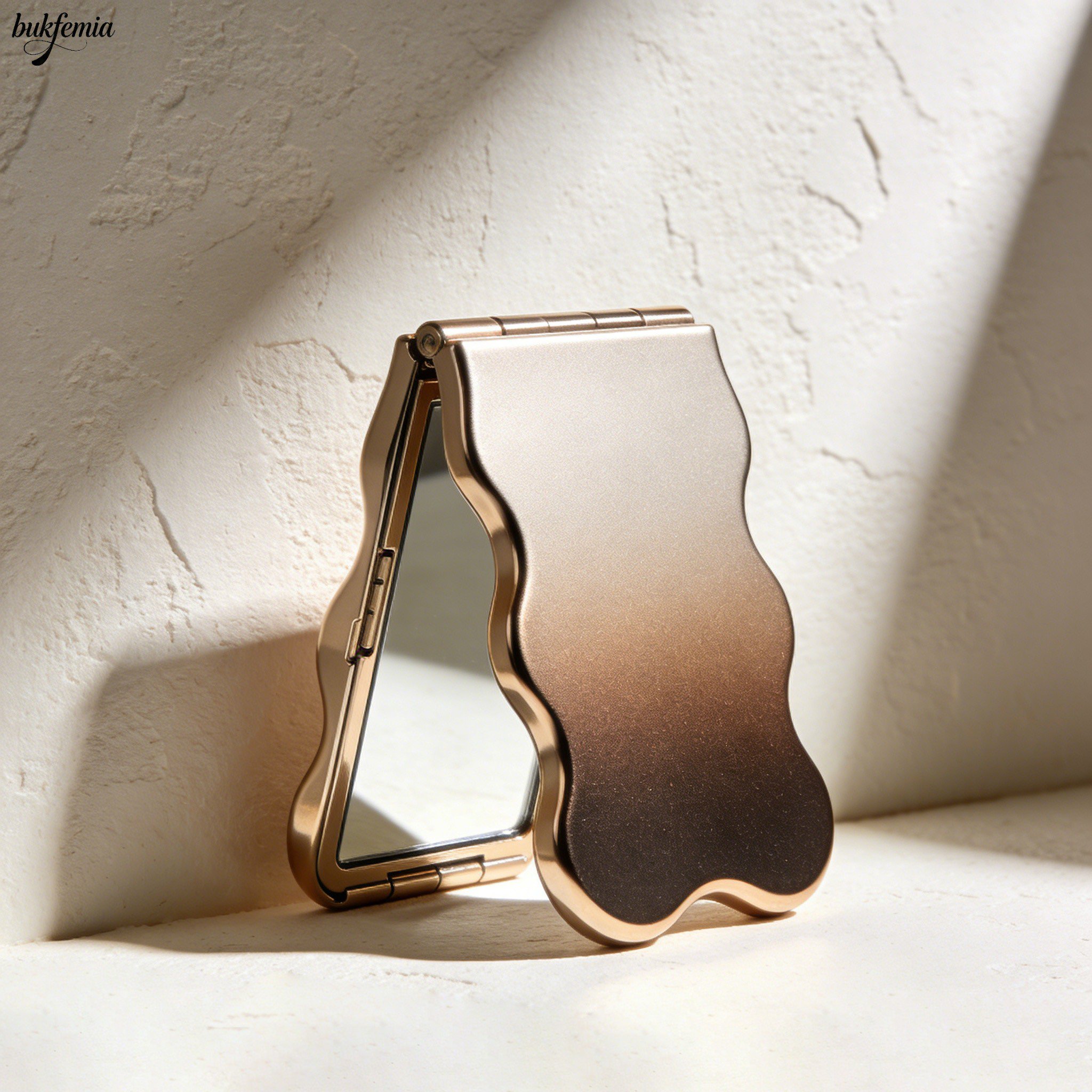 Portable folding makeup mirrors (5 pieces)