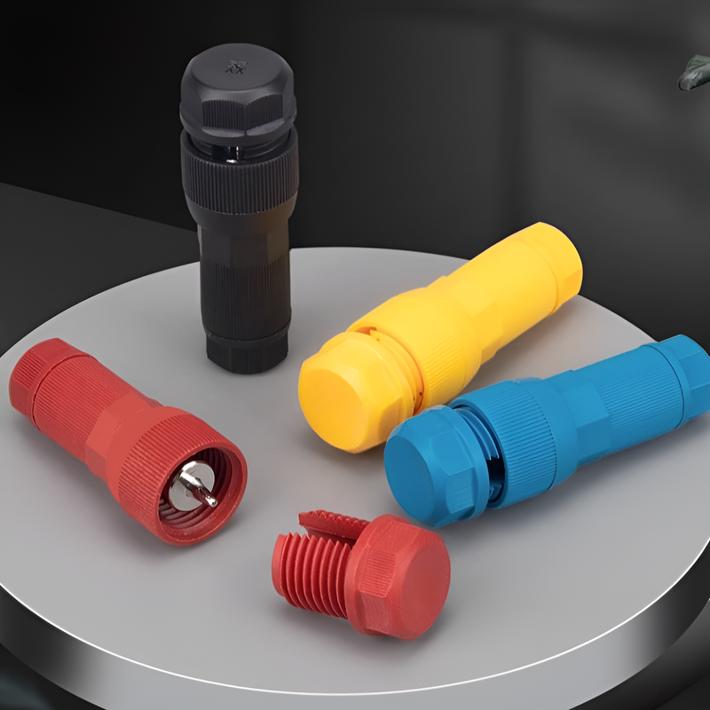 ストリップ不要のピアスクイックコネクタ