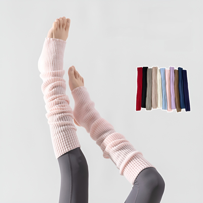 Solid color yoga socks