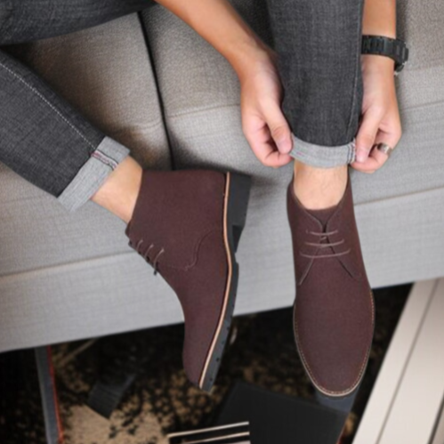 秋のメンズシューズ　ポインテッドトゥスエードブーツ　大きいサイズフロントレースアップカジュアルマーチンブーツ