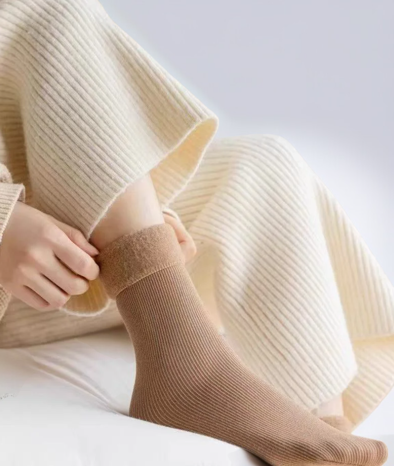 여성용 스노우 스타킹 소재 확대